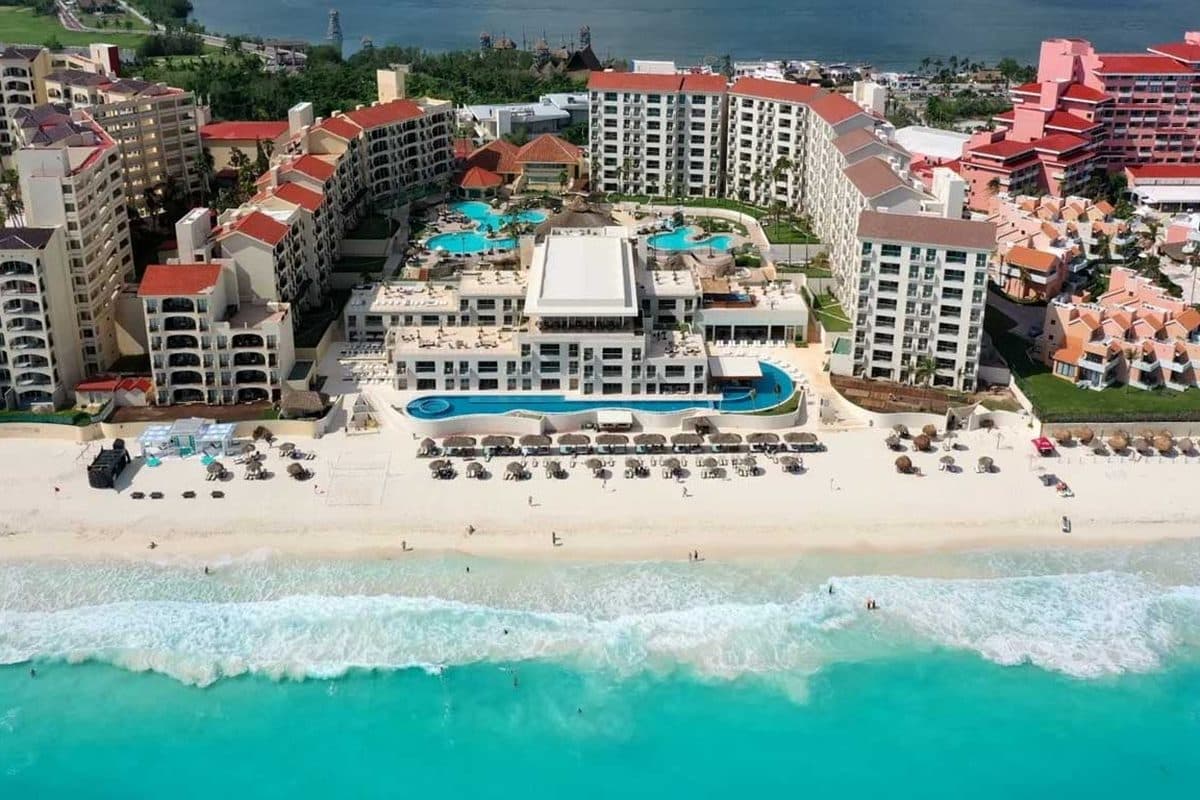 Emporio Cancun Optional All Inclusive